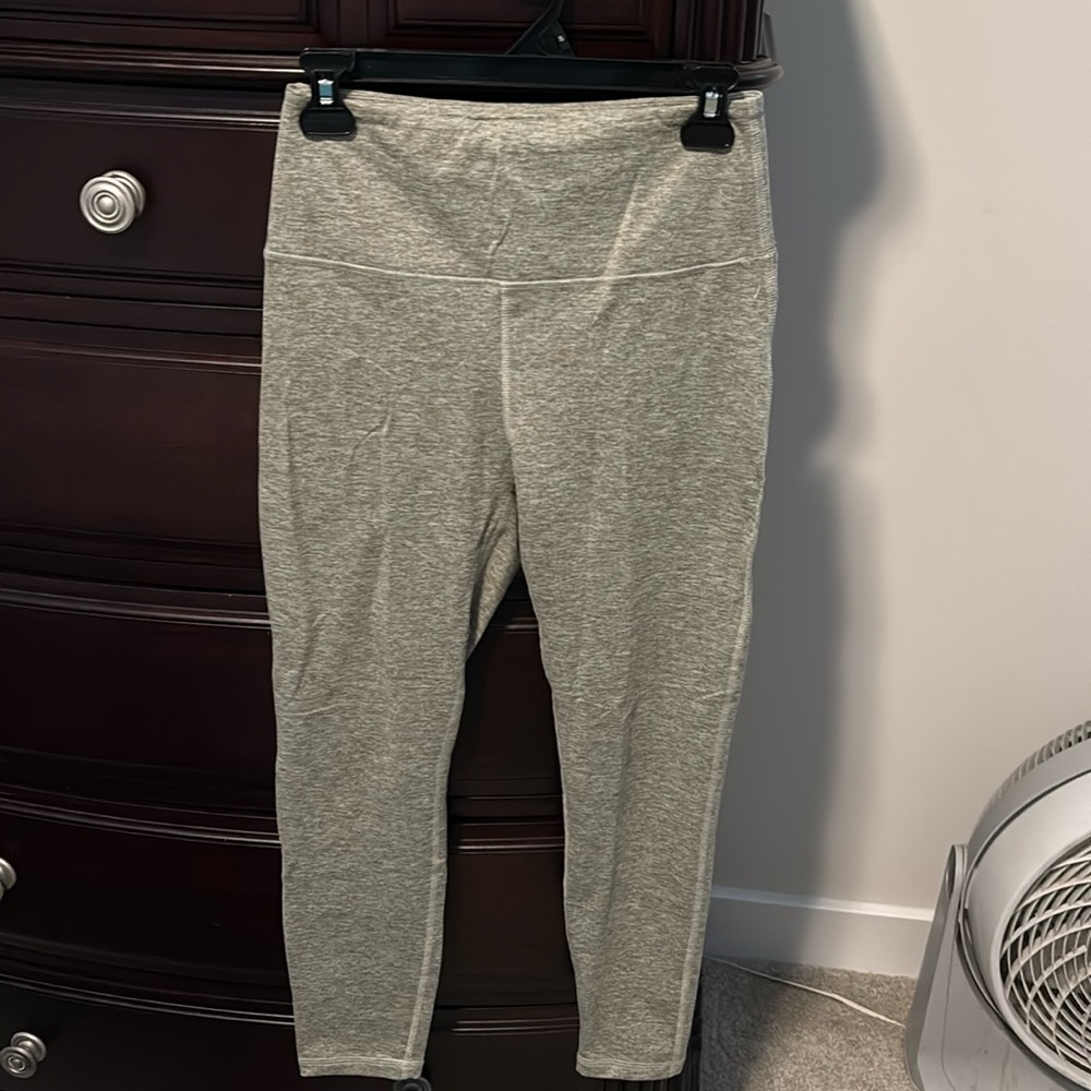 Zobha size medium leggings